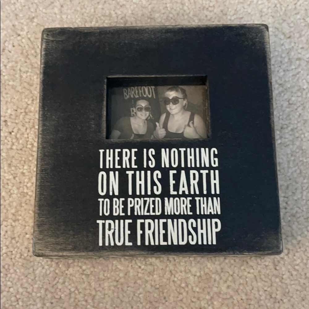 Friendship quote picture frame